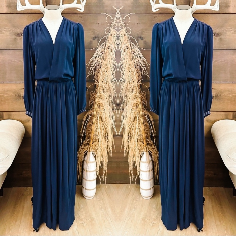 Roksanda navy v neck silk long sleeve gown